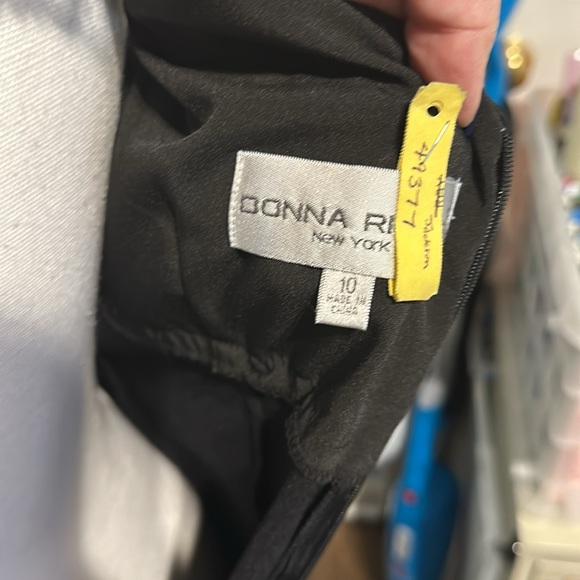 Donna Ricco Net York Black Silky Sleeveless LBD Cocktaill Dress - Worn Once! - Picture 8 of 9
